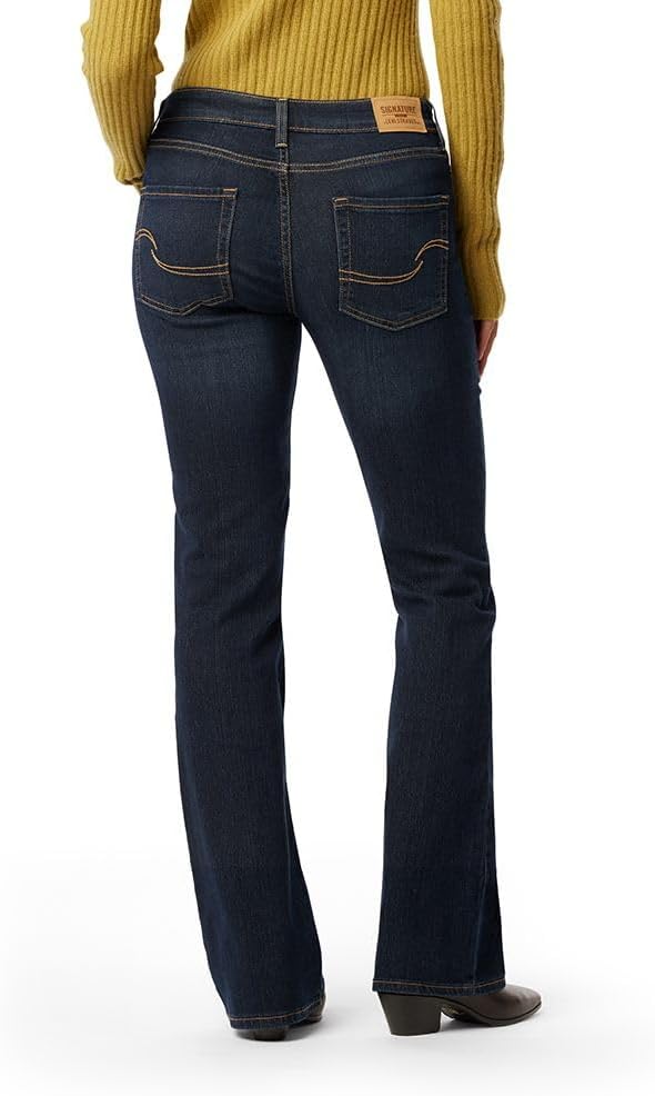 Levi Strauss Signature Gold Women's 03 Essentials Mid-Rise Bootcut Jeans Stretch Denim, (Also Available in Plus) - Image 2