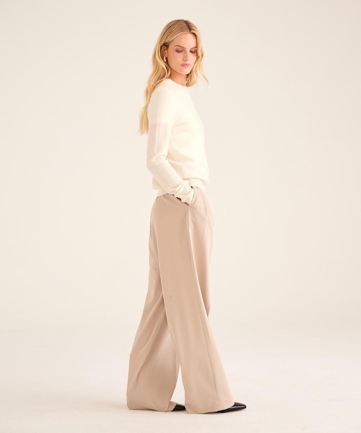 NAADAM Women's The Original Cashmere Crewneck Sweater - Image 5