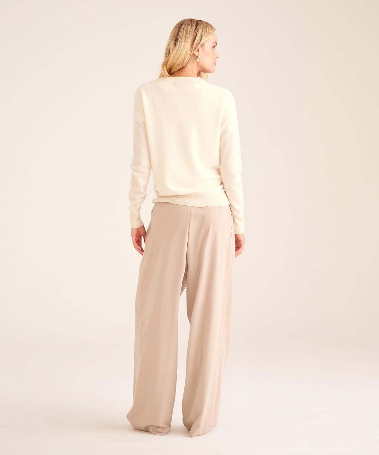 NAADAM Women's The Original Cashmere Crewneck Sweater - Image 6