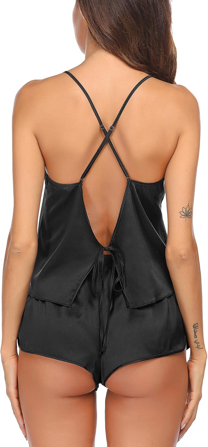 Ekouaer Silk Pajamas Set for Women Satin Backless Lingerie Pjs Cami Top and Shorts Nightwear - Image 5