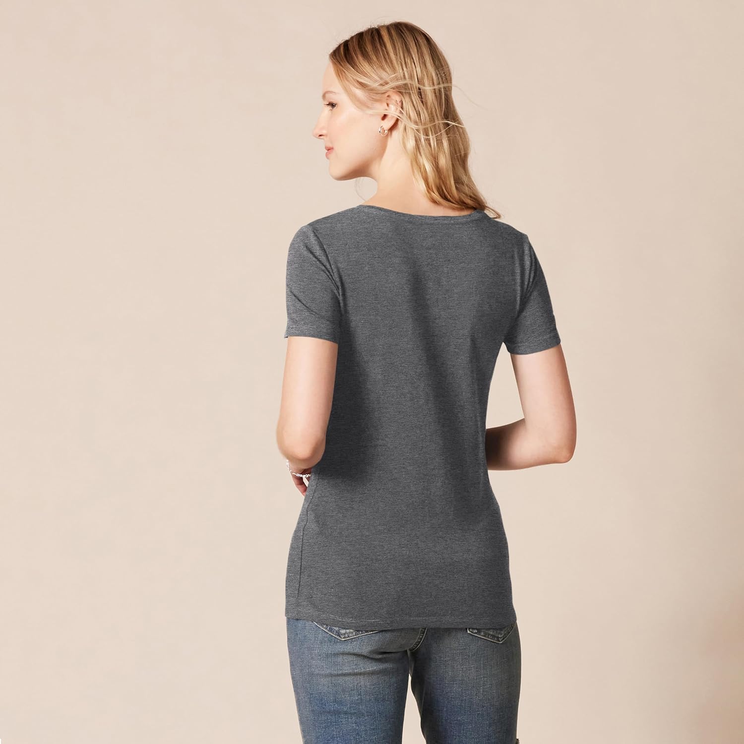 Amazon Essentials Women's Regular-Fit Short-Sleeve T-Shirt (Crewneck and V-Neck Options), Multipacks - Image 3